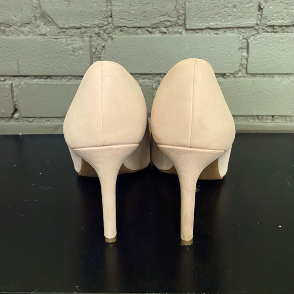 Size 9 Dusty Rose Colored Heels - Picture 2 of 3